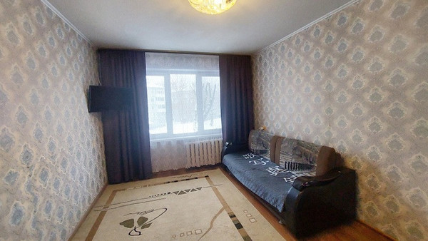 Продам двухкомнатную (2-комн.) квартиру, Мазита Гафури ул, 3, Казань г