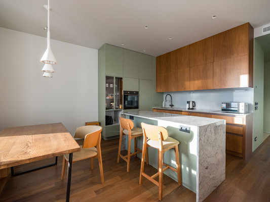 Продам трехкомнатную (3-комн.) квартиру, Маломосковская ул, 14, Москва г