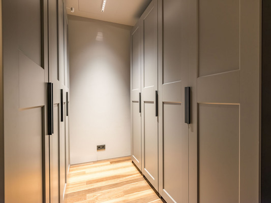 Продам трехкомнатную (3-комн.) квартиру, Маломосковская ул, 14, Москва г