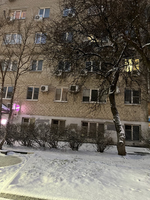 Продам трехкомнатную (3-комн.) квартиру, Ларина ул, 9/1, Ростов-на-Дону г