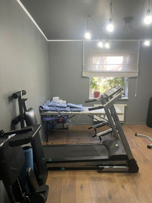 Продам трехкомнатную (3-комн.) квартиру, Толбухина ул, 4, Калининград г