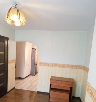 Продам трехкомнатную (3-комн.) квартиру, Луганская ул, 11, Калининград г