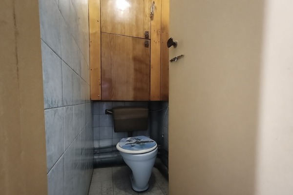 Продам трехкомнатную (3-комн.) квартиру, Батальная ул, 71, Калининград г