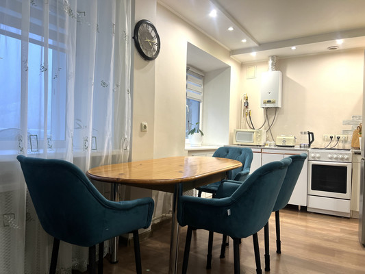 Продам двухкомнатную (2-комн.) квартиру, Косякова ул, 13, Пермь г