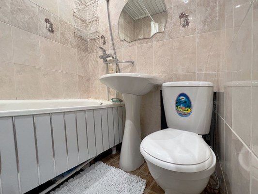 Продам двухкомнатную (2-комн.) квартиру, Косякова ул, 13, Пермь г