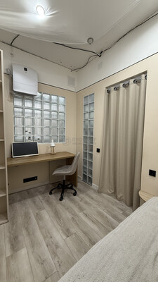 Продам двухкомнатную (2-комн.) квартиру, Лазо ул, 4к2, Москва г