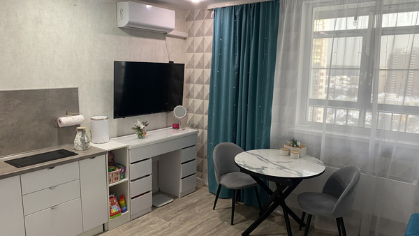 Продам однокомнатную (1-комн.) квартиру, Рощинская ул, 21к2, Екатеринбург г