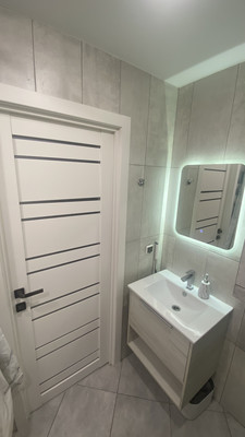 Продам однокомнатную (1-комн.) квартиру, Рощинская ул, 21к2, Екатеринбург г