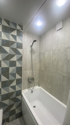 Продам однокомнатную (1-комн.) квартиру, Рощинская ул, 21к2, Екатеринбург г