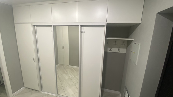 Продам однокомнатную (1-комн.) квартиру, Рощинская ул, 21к2, Екатеринбург г