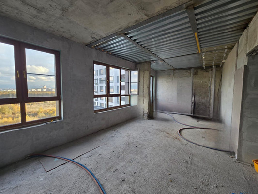 Продам трехкомнатную (3-комн.) квартиру, Полковника Романова ул, 7к1, Нагорное п