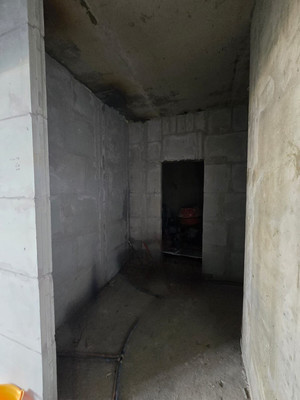 Продам трехкомнатную (3-комн.) квартиру, Полковника Романова ул, 7к1, Нагорное п