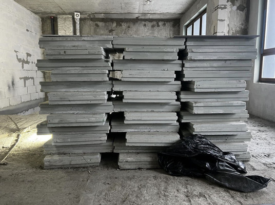 Продам трехкомнатную (3-комн.) квартиру, Полковника Романова ул, 7к1, Нагорное п