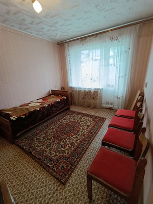 Продам двухкомнатную (2-комн.) квартиру, Карла Маркса ул, 76а, Ишим г