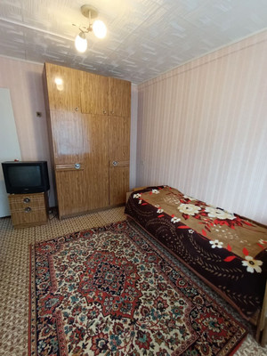 Продам двухкомнатную (2-комн.) квартиру, Карла Маркса ул, 76а, Ишим г