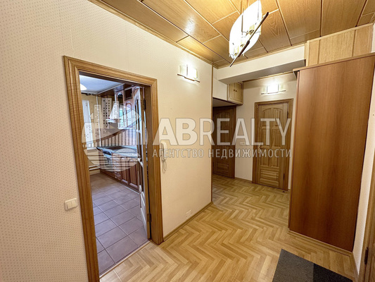 Продам двухкомнатную (2-комн.) квартиру, Ленинский пр-кт, 121/1к2, Москва г