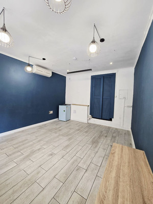 Продам коммерческое помещение 20 м2, Черноморский пер, 3, Ялта г