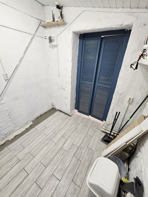 Продам коммерческое помещение 20 м2, Черноморский пер, 3, Ялта г