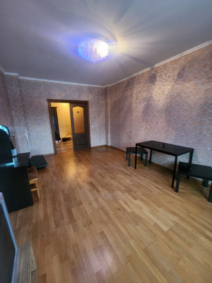 Продам трехкомнатную (3-комн.) квартиру, Коломяжский пр-кт, 15к2, Санкт-Петербург г