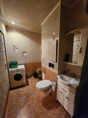 Продам трехкомнатную (3-комн.) квартиру, Коломяжский пр-кт, 15к2, Санкт-Петербург г