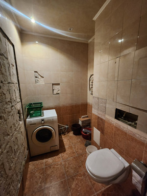 Продам трехкомнатную (3-комн.) квартиру, Коломяжский пр-кт, 15к2, Санкт-Петербург г