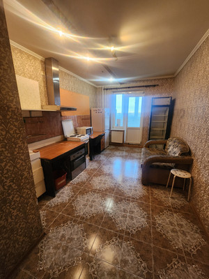 Продам трехкомнатную (3-комн.) квартиру, Коломяжский пр-кт, 15к2, Санкт-Петербург г