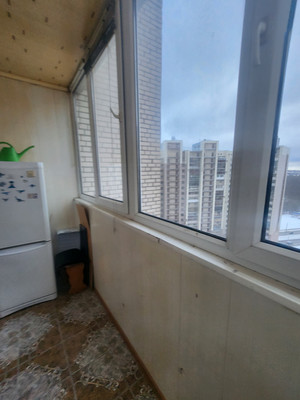 Продам трехкомнатную (3-комн.) квартиру, Коломяжский пр-кт, 15к2, Санкт-Петербург г