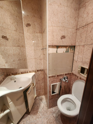 Продам трехкомнатную (3-комн.) квартиру, Коломяжский пр-кт, 15к2, Санкт-Петербург г