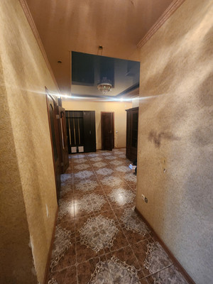 Продам трехкомнатную (3-комн.) квартиру, Коломяжский пр-кт, 15к2, Санкт-Петербург г