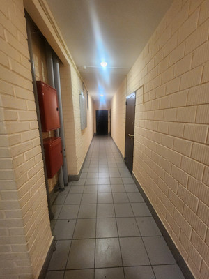 Продам трехкомнатную (3-комн.) квартиру, Коломяжский пр-кт, 15к2, Санкт-Петербург г