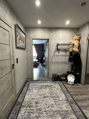 Продам двухкомнатную (2-комн.) квартиру, Тихоокеанская ул, 1к1, Парголово п