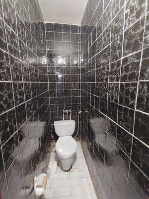 Продам трехкомнатную (3-комн.) квартиру, Ростовская ул, 7, Симферополь г