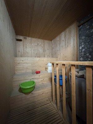 Продам мойку 518,1 м2, Светлая ул, 1ка, Комсомольское пгт