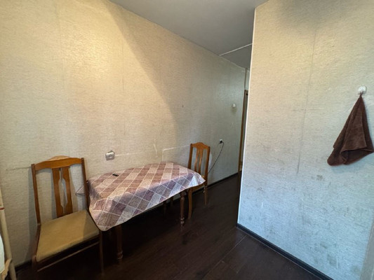 Продам двухкомнатную (2-комн.) квартиру, Горького ул, 16, Малино рп