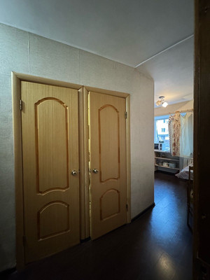 Продам двухкомнатную (2-комн.) квартиру, Горького ул, 16, Малино рп