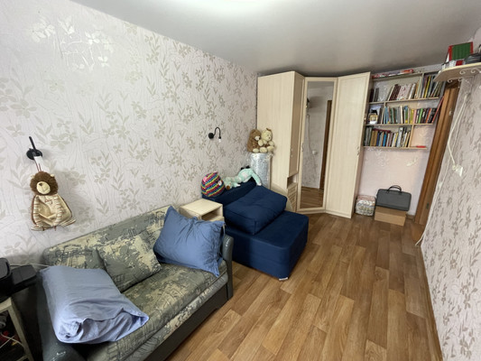 Продам двухкомнатную (2-комн.) квартиру, 1-й Советский (Центральный мкр.) проезд, 1, Домодедово г