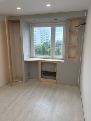 Продам двухкомнатную (2-комн.) квартиру, Брусилова ул, 33к1, Москва г