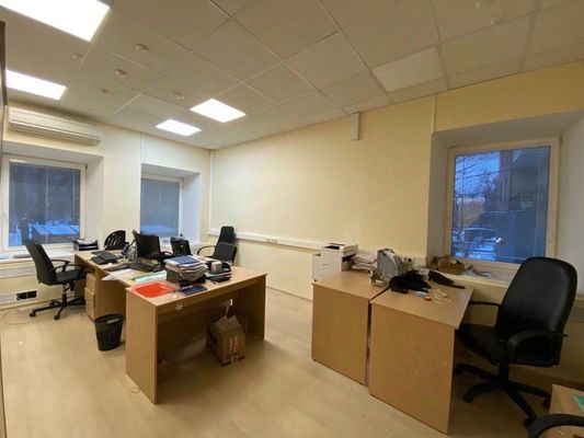 Продам коммерческое помещение 477 м2, Краснопрудная ул, 30-34 3, Москва г