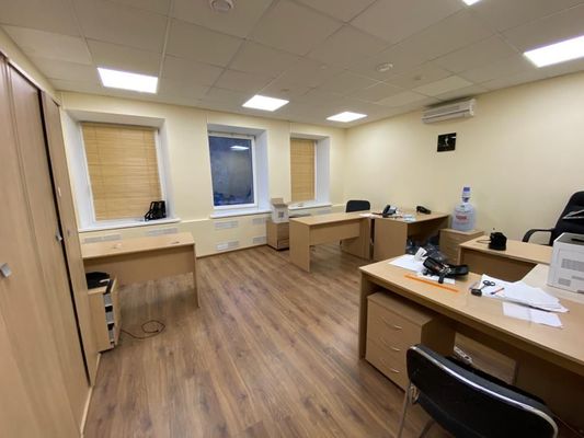 Продам коммерческое помещение 477 м2, Краснопрудная ул, 30-34 3, Москва г