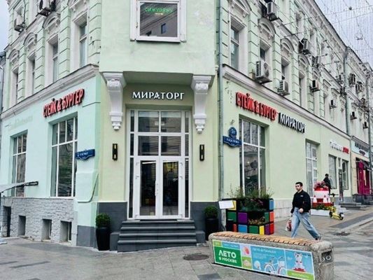 Продам коммерческое помещение 146 м2, Рождественка ул, 5/7 2, Москва г