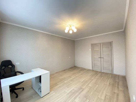 Сдам двухкомнатную (2-комн.) квартиру, Машиностроительная ул, 82, Калининград г