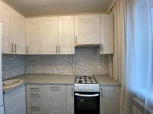 Сдам двухкомнатную (2-комн.) квартиру, Машиностроительная ул, 82, Калининград г