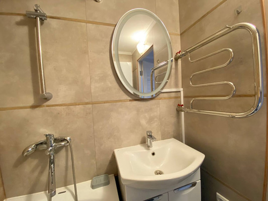 Сдам двухкомнатную (2-комн.) квартиру, Машиностроительная ул, 82, Калининград г