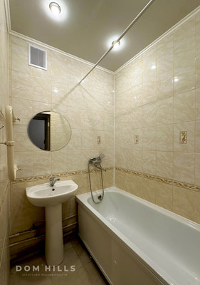 Продам однокомнатную (1-комн.) квартиру, Мира пр-кт, 10, Волгодонск г