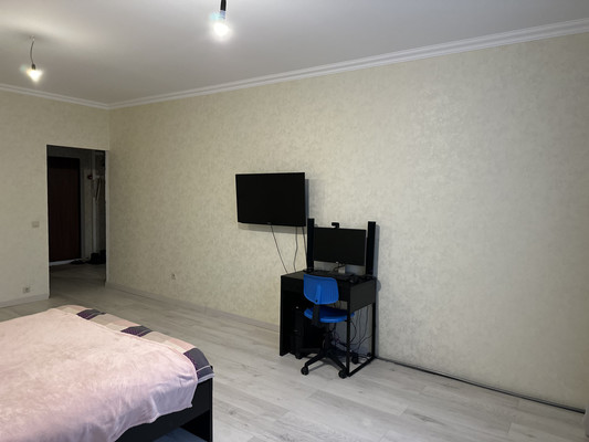 Продам однокомнатную (1-комн.) квартиру, Красногорский б-р, 20, Красногорск г