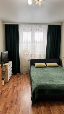 Продам двухкомнатную (2-комн.) квартиру, Рифката Гайнуллина ул, 4, Нижнекамск г