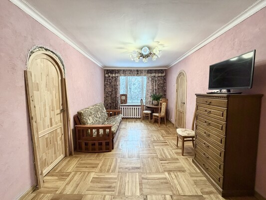 Продам двухкомнатную (2-комн.) квартиру, Тимирязевская ул, 6, Москва г