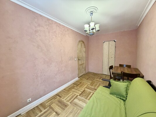 Продам двухкомнатную (2-комн.) квартиру, Тимирязевская ул, 6, Москва г