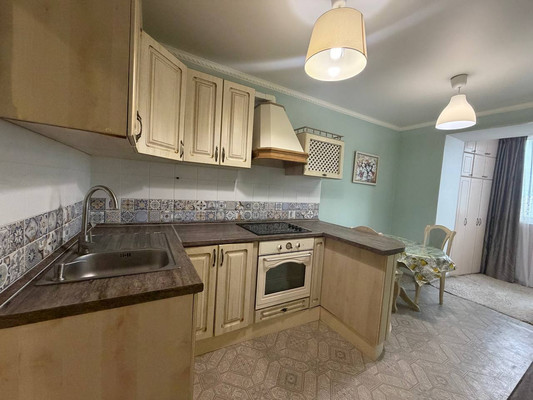 Продам однокомнатную (1-комн.) квартиру, Ямашева пр-кт, 69, Казань г