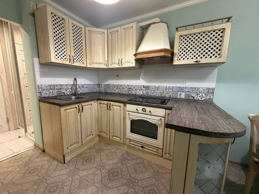 Продам однокомнатную (1-комн.) квартиру, Ямашева пр-кт, 69, Казань г